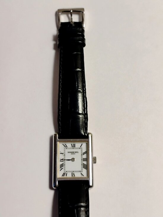 Ladies Raymond Weil Tank Watch 5766 Excellent Condition New Battery Original Box main image 10
